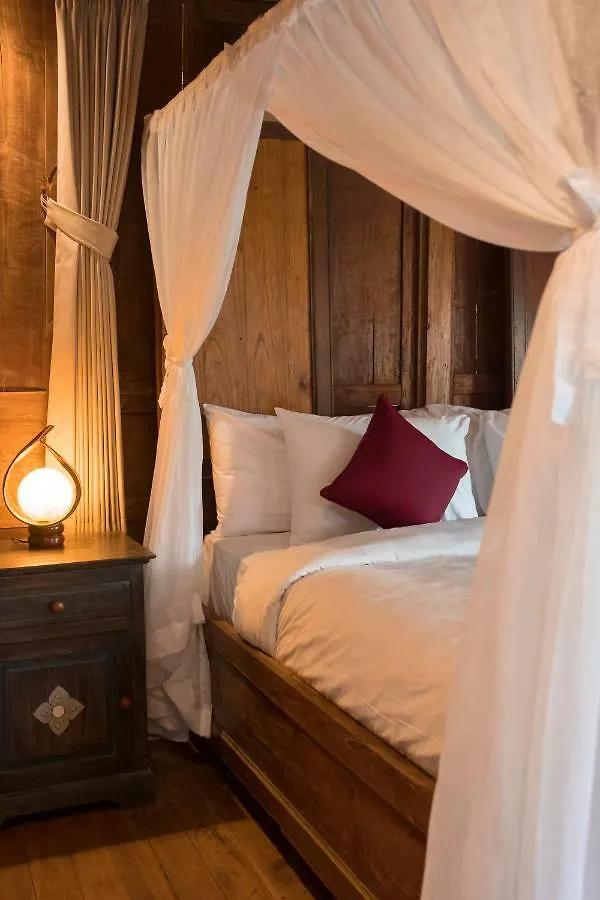 Lodge Uma Lanne - A Wooden Hideway Villas Ubud  Indonesia