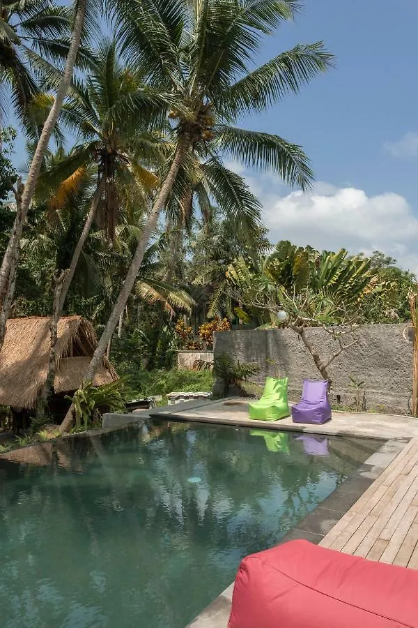 Uma Lanne - A Wooden Hideway Villas Ubud 0*,  Indonesia