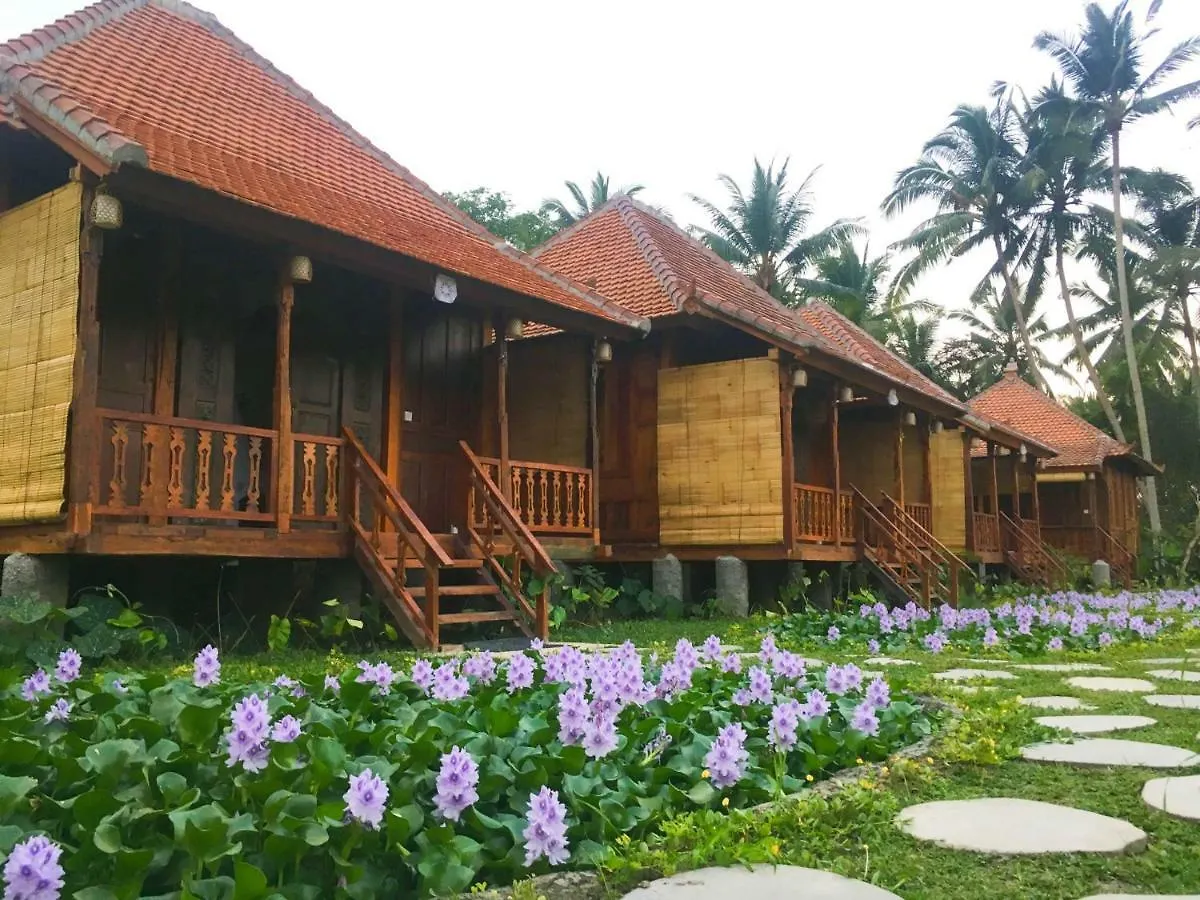 Uma Lanne - A Wooden Hideway Villas Ubud 0*,  Indonesia